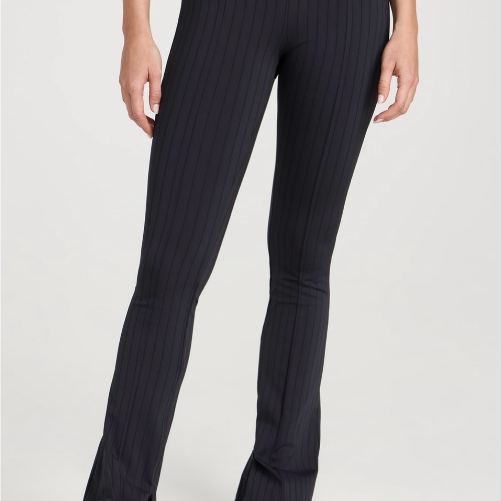 Alo Pinstripe Zip It Flare in Size Large